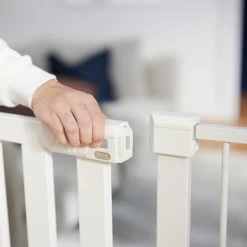 Frisco Wood & Metal Extra Tall Auto-close Dog Gate -Pet Cat Supplies Shop 353470 PT4. AC SS1800 V1657742336